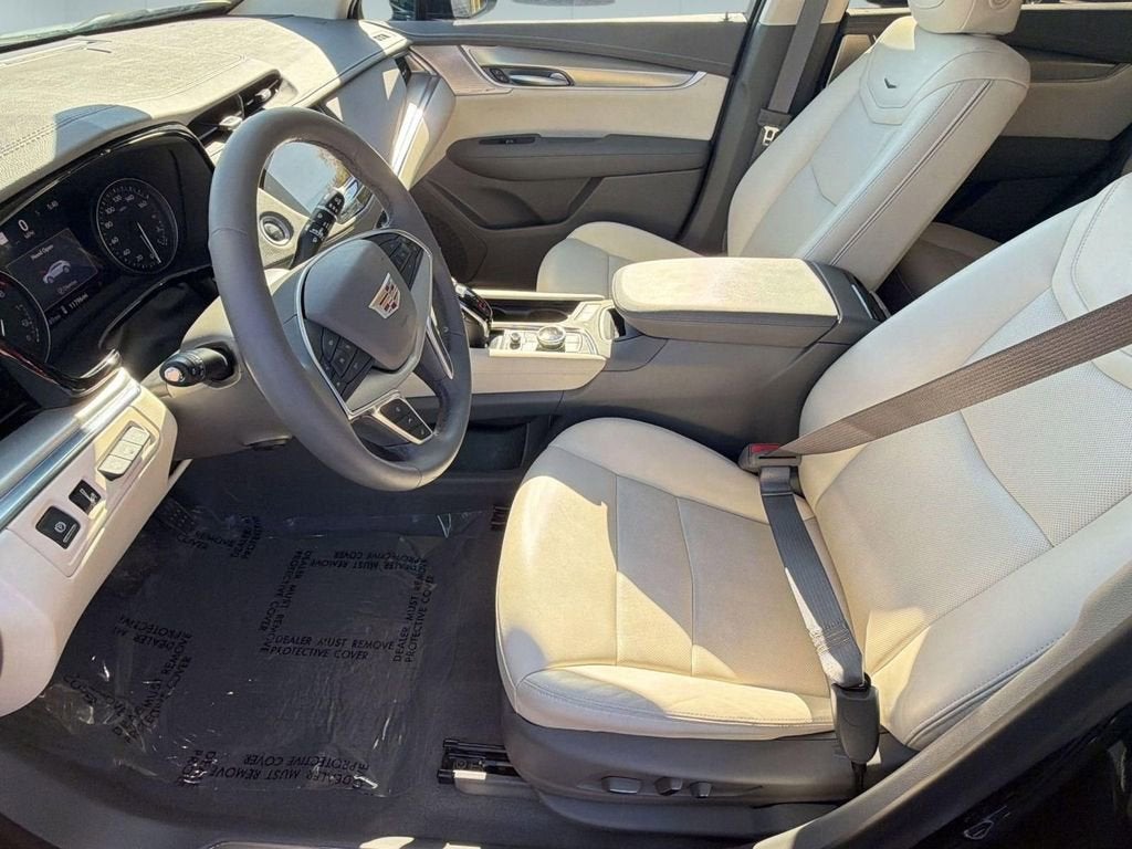2025 Cadillac XT5 Premium Luxury