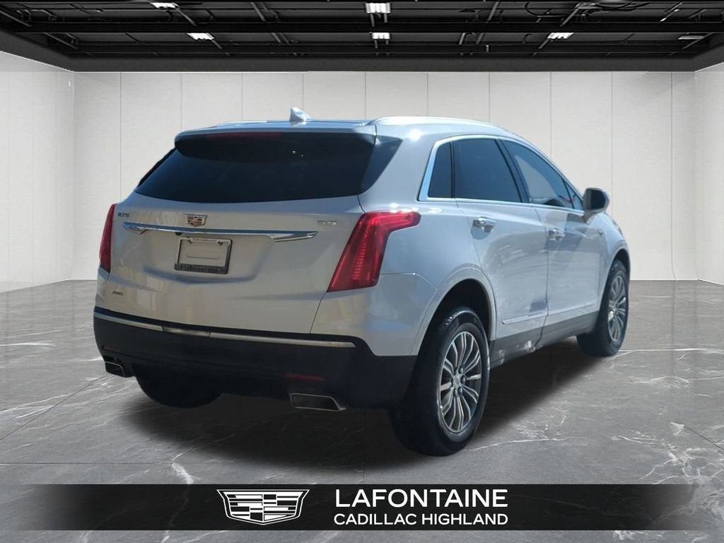 2017 Cadillac XT5 Luxury AWD