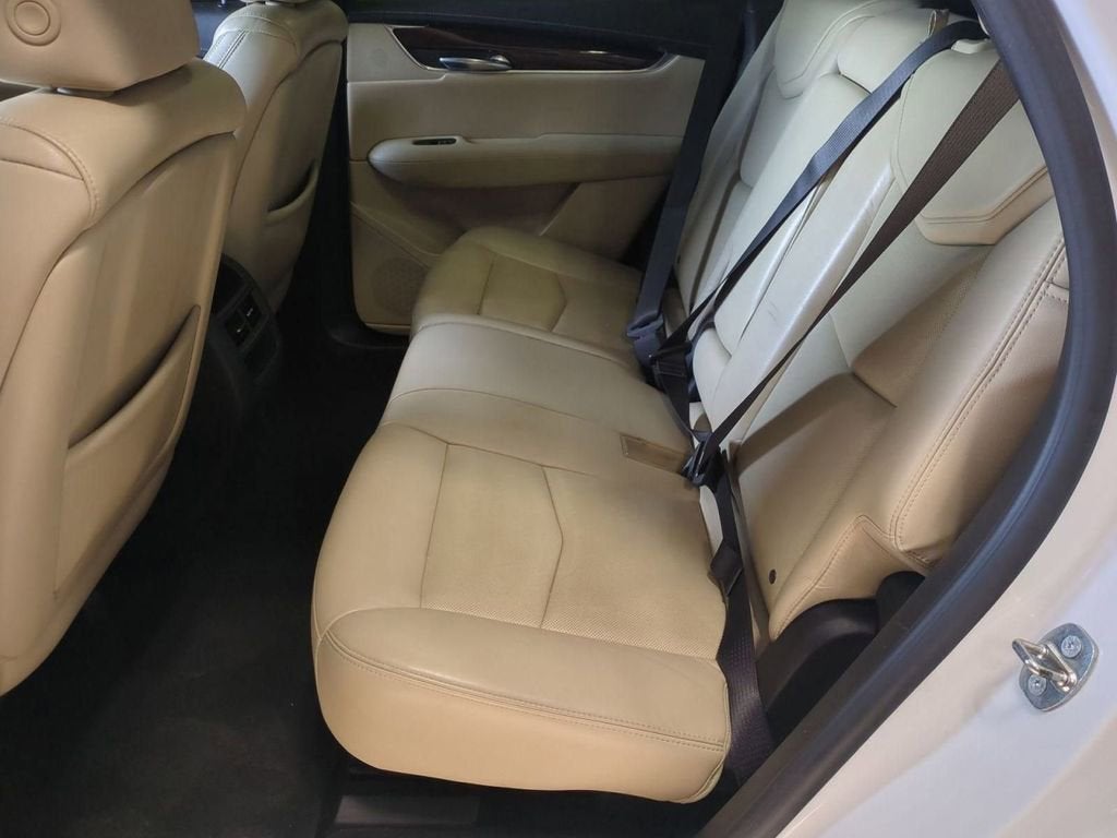 2017 Cadillac XT5 Luxury AWD