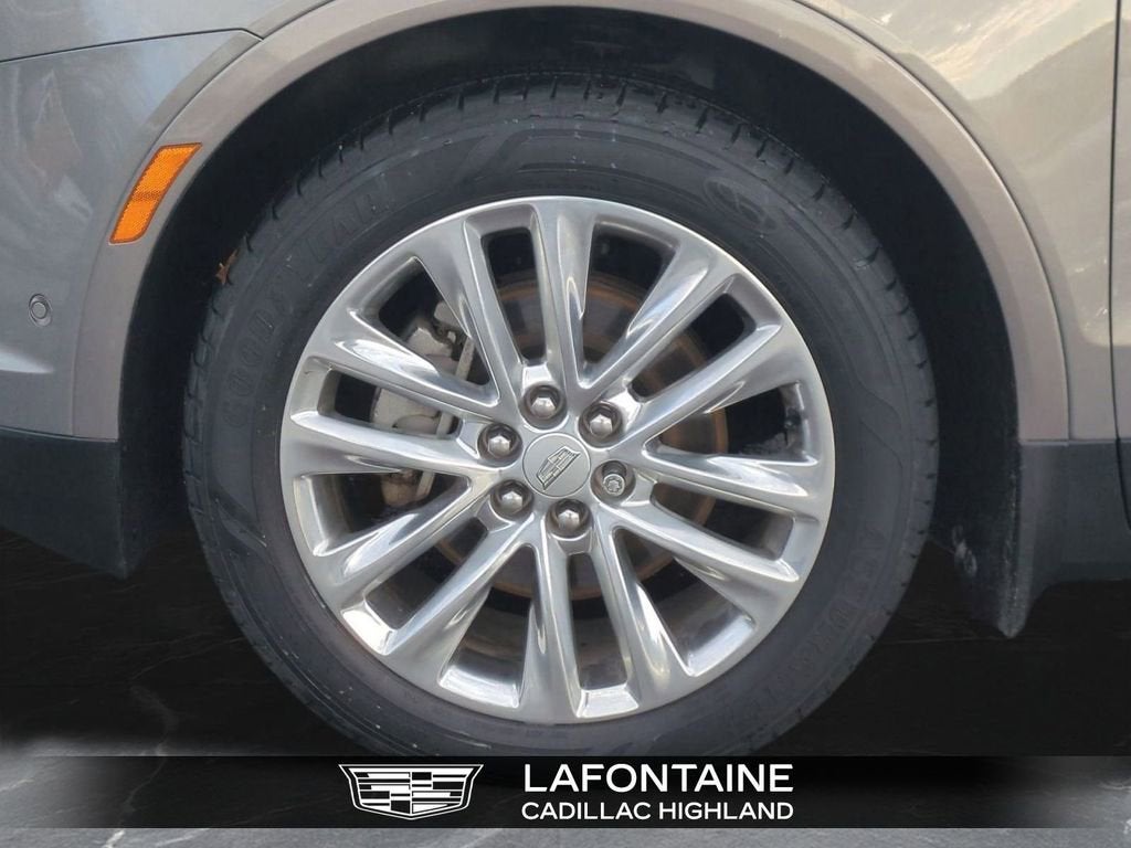 2017 Cadillac XT5 Platinum AWD