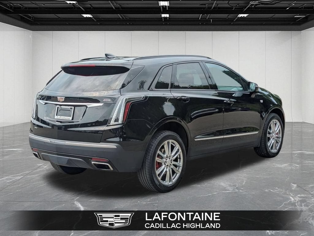 2024 Cadillac XT5 Sport