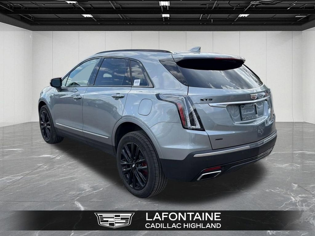 2023 Cadillac XT5 Sport