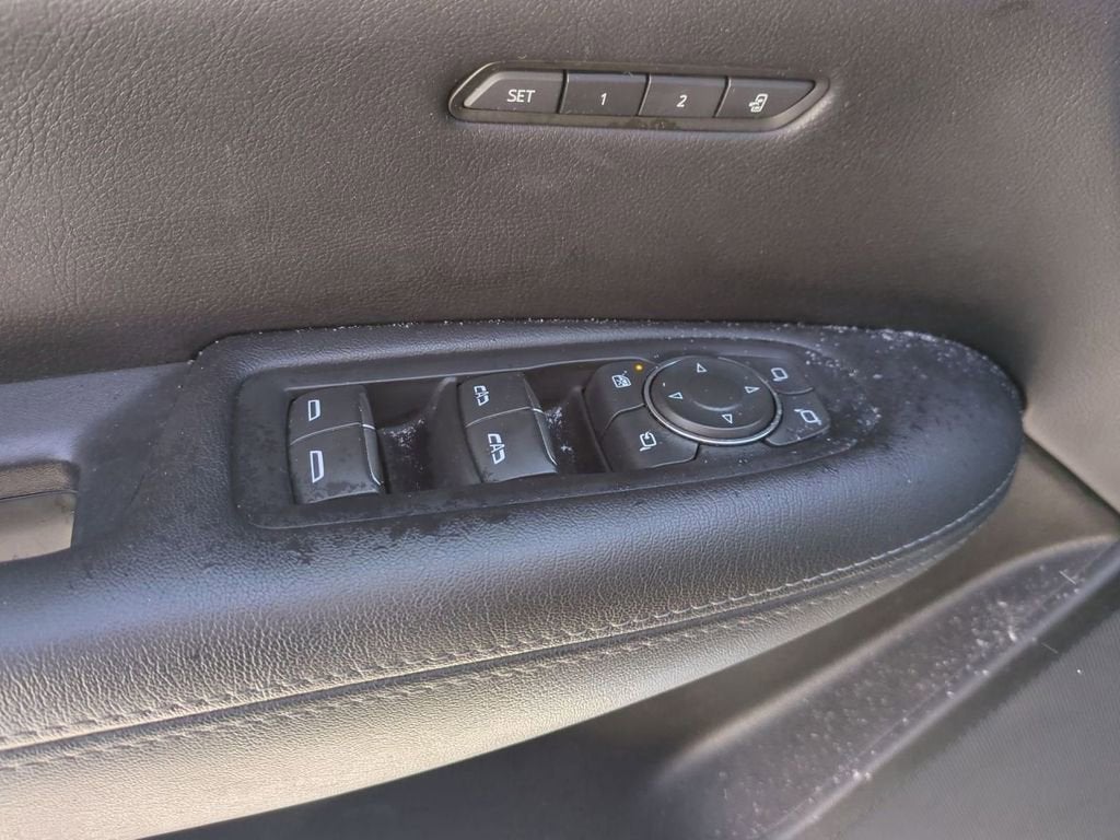 2023 Cadillac XT5 Sport