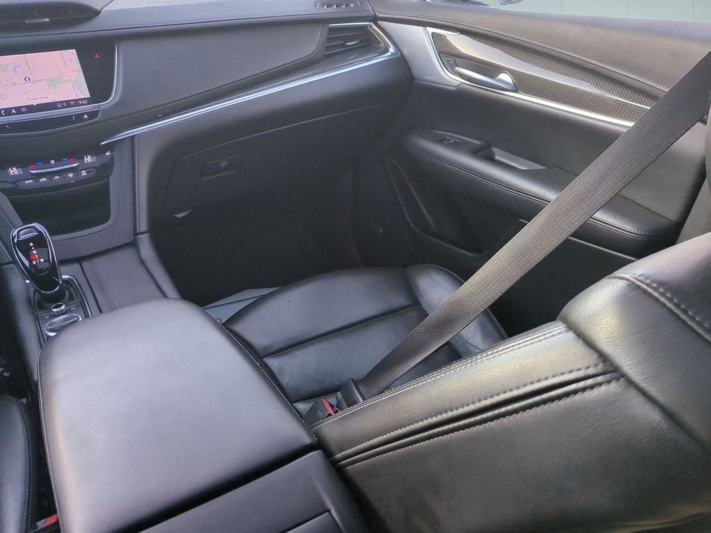 2023 Cadillac XT5 Sport