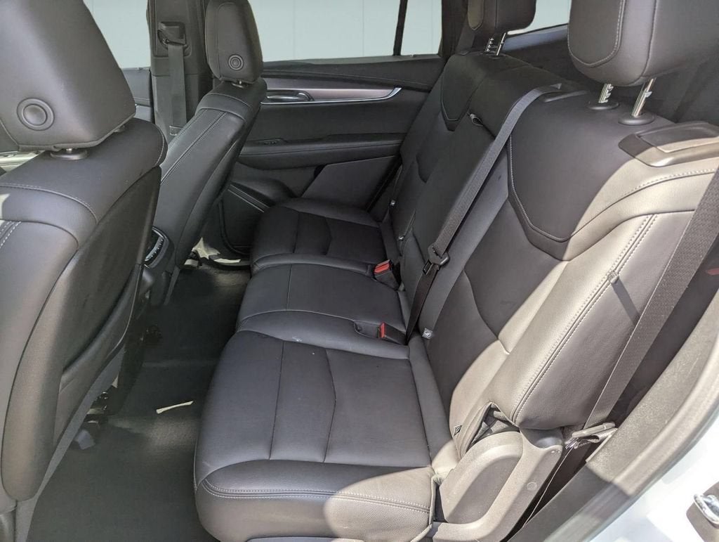 2023 Cadillac XT6 Luxury