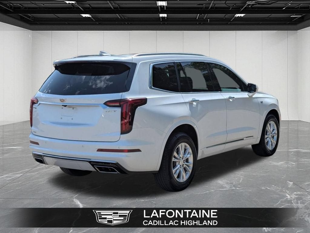 2023 Cadillac XT6 Luxury