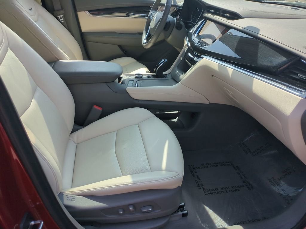 2023 Cadillac XT6 Premium Luxury