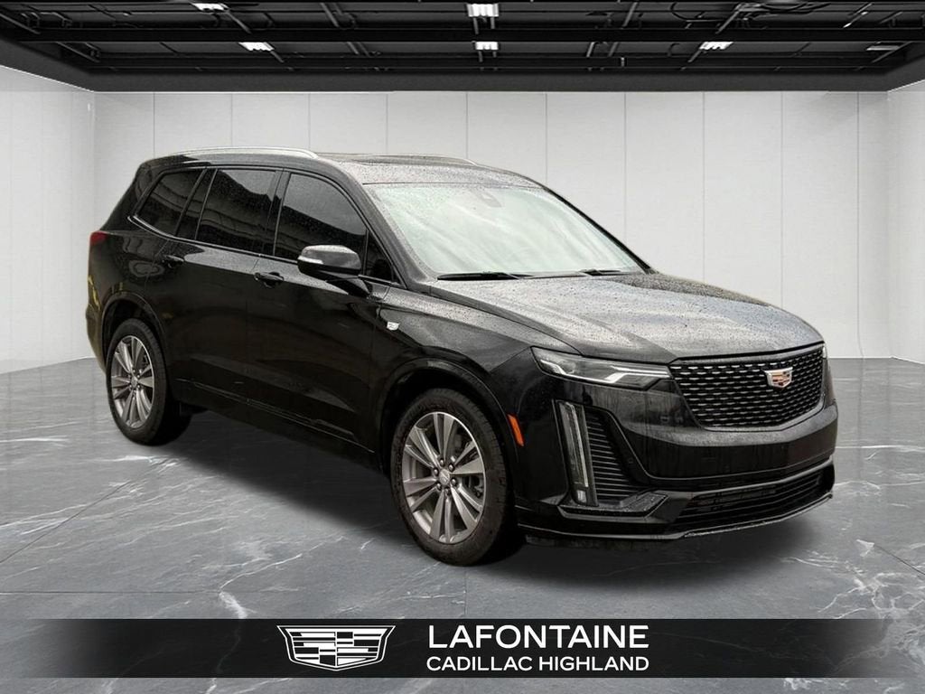 2022 Cadillac XT6 Premium Luxury