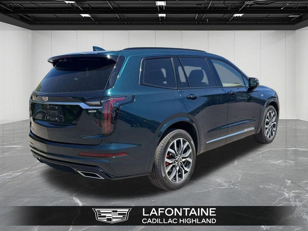 2025 Cadillac XT6 Sport