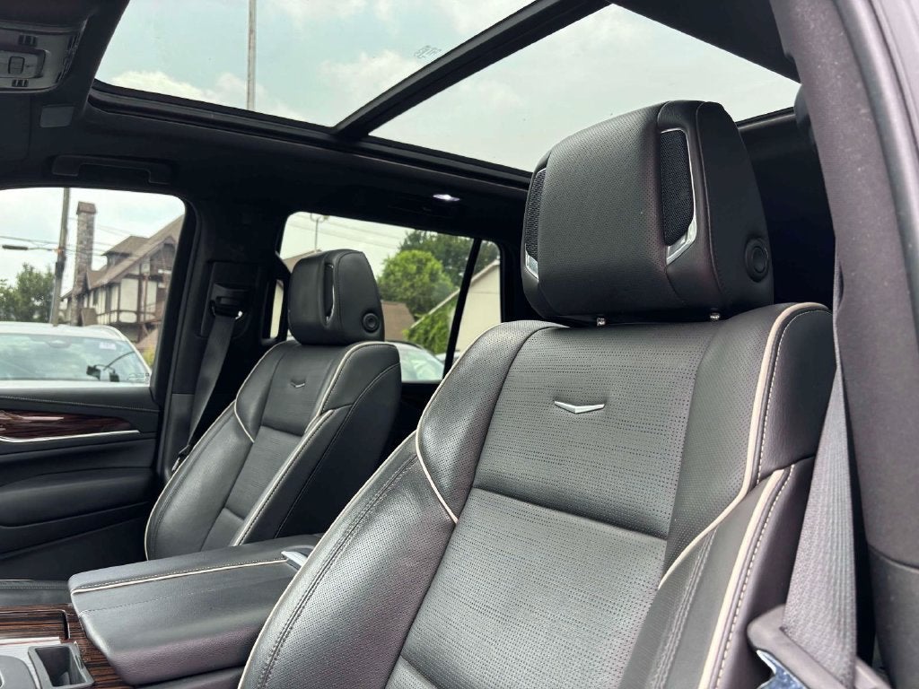 2023 Cadillac Escalade 4WD Premium Luxury