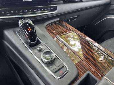 2023 Cadillac Escalade 4WD Premium Luxury