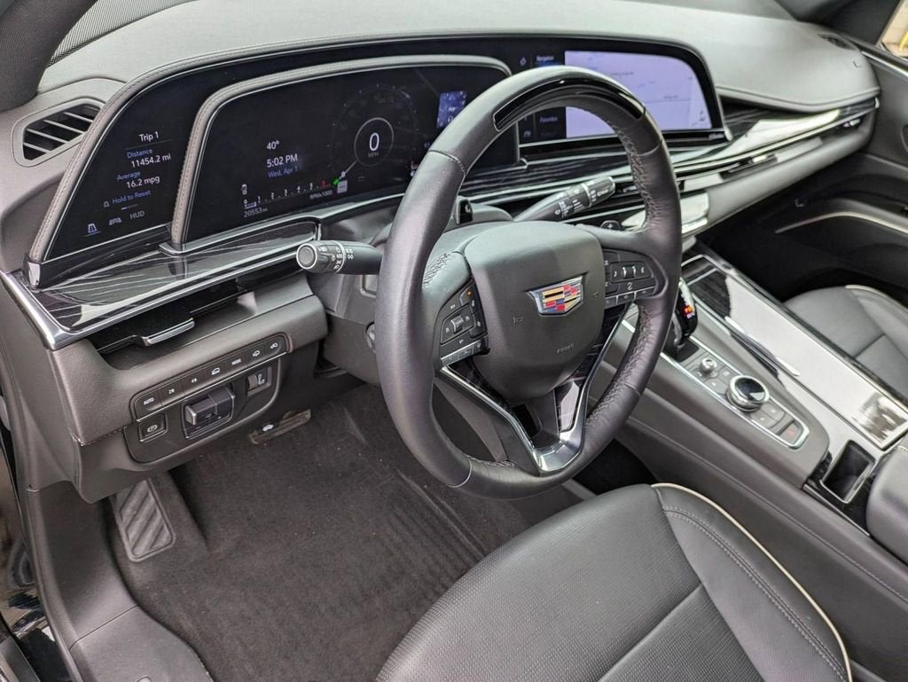 2023 Cadillac Escalade Sport