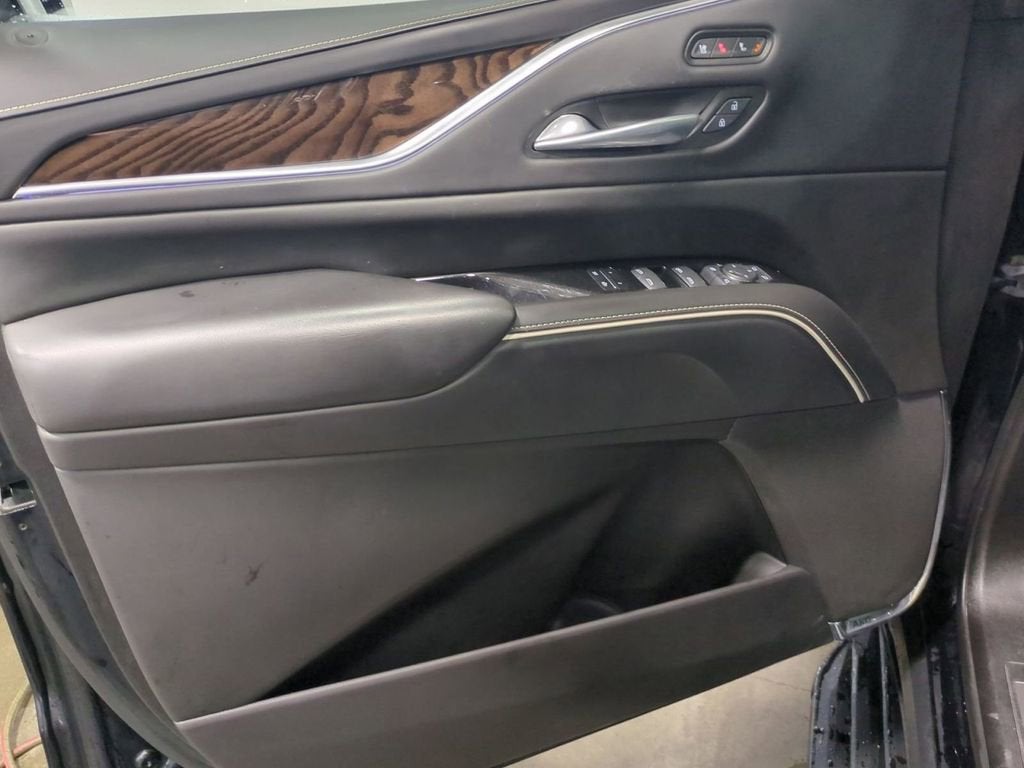 2022 Cadillac Escalade Sport Platinum