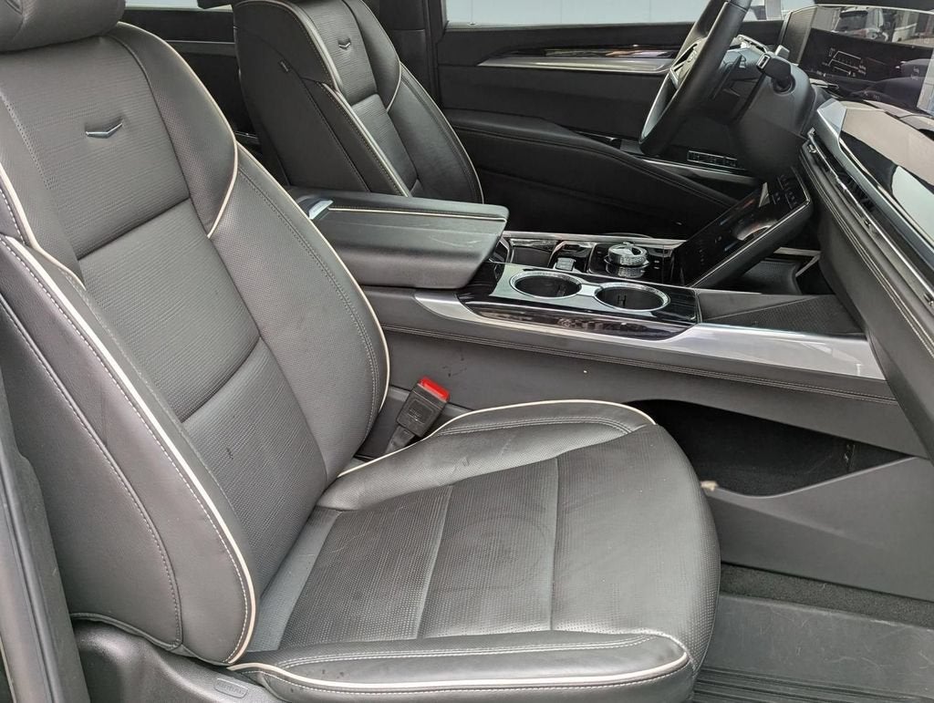 2025 Cadillac Escalade Sport