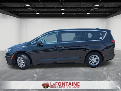 2024 Chrysler Pacifica Touring L