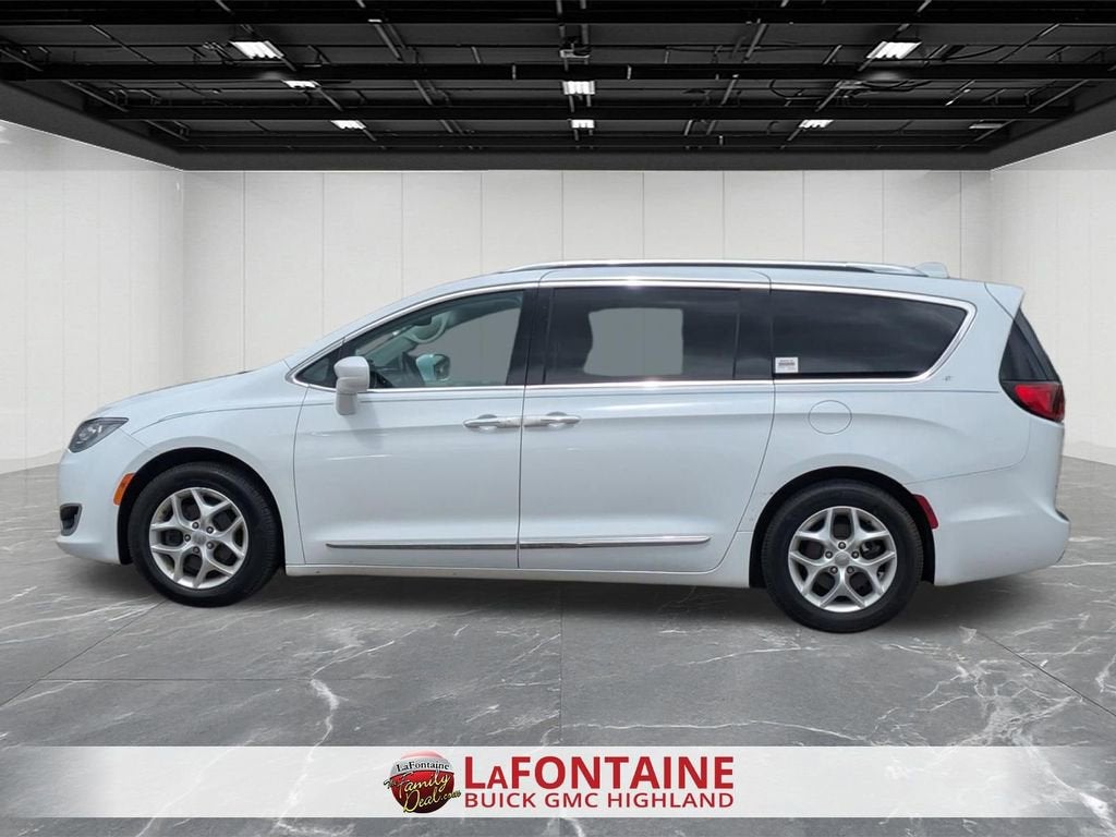 2018 Chrysler Pacifica Touring L Plus