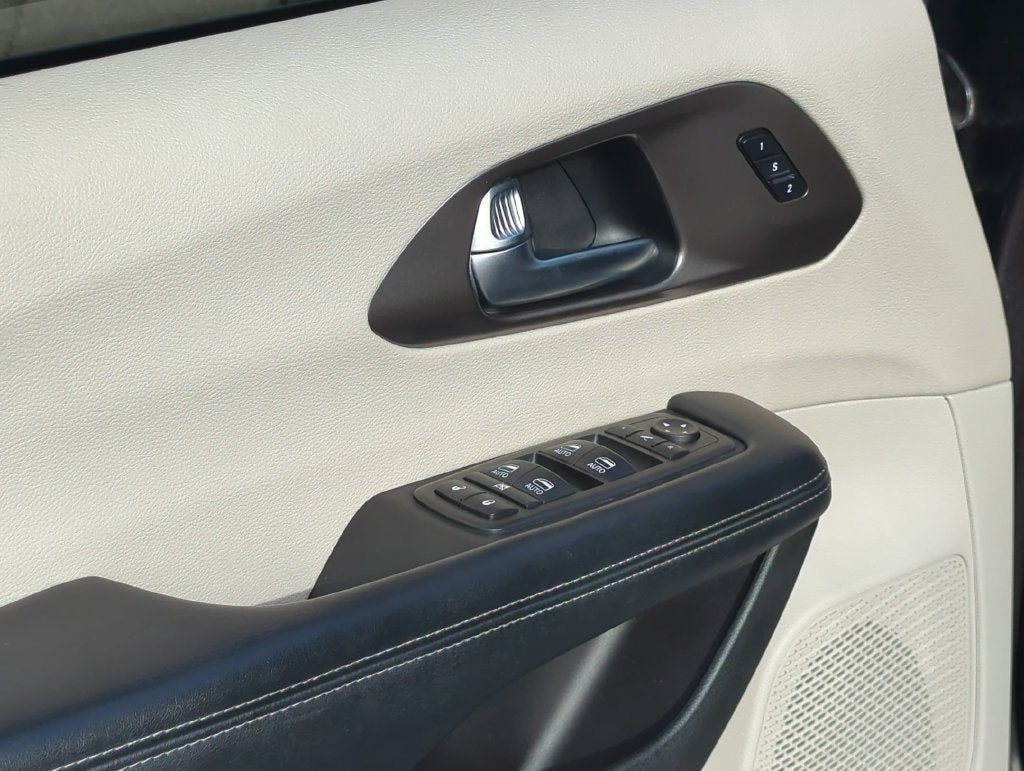 2019 Chrysler Pacifica Limited