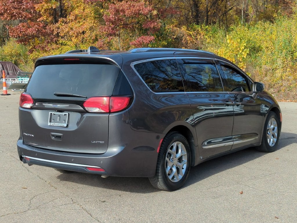 2019 Chrysler Pacifica Limited