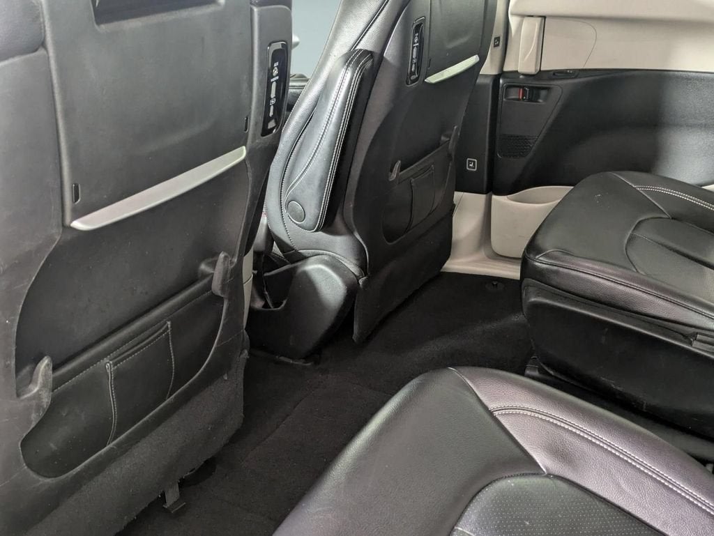 2022 Chrysler Pacifica Hybrid Touring L