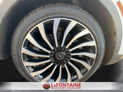 2019 Lincoln Nautilus Black Label