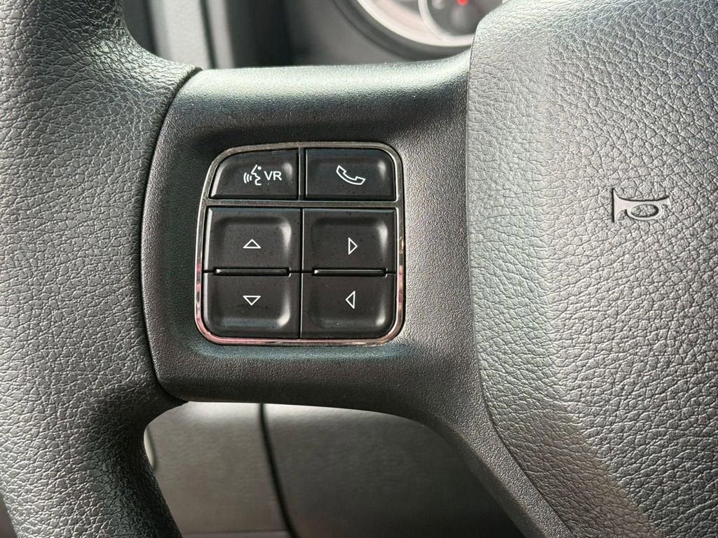 2018 RAM 2500 Tradesman Crew Cab 4x4 6'4" Box