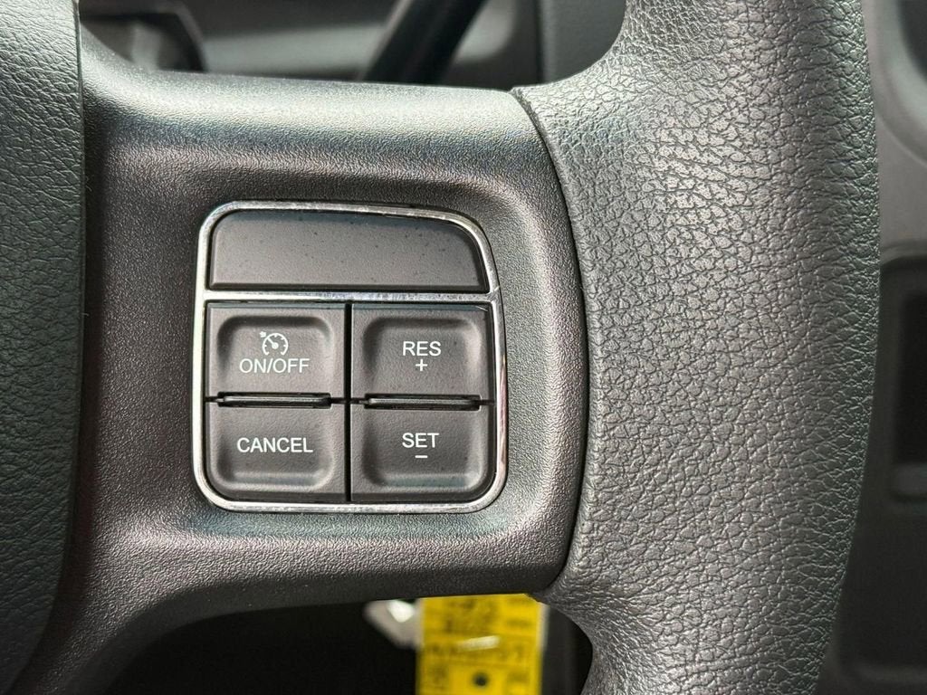 2018 RAM 2500 Tradesman Crew Cab 4x4 6'4" Box