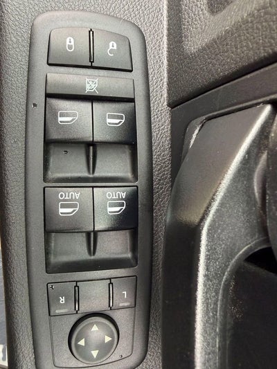 2018 RAM 2500 Tradesman Crew Cab 4x4 6'4" Box