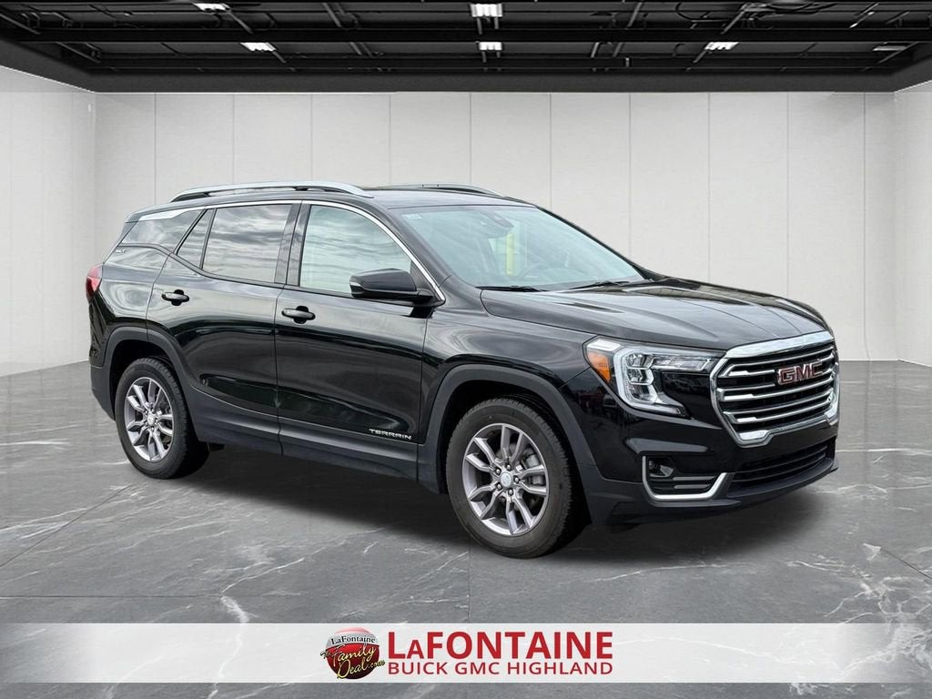 2023 GMC Terrain SLT