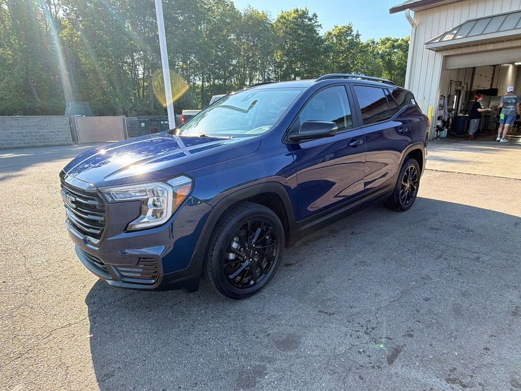2023 GMC Terrain SLE