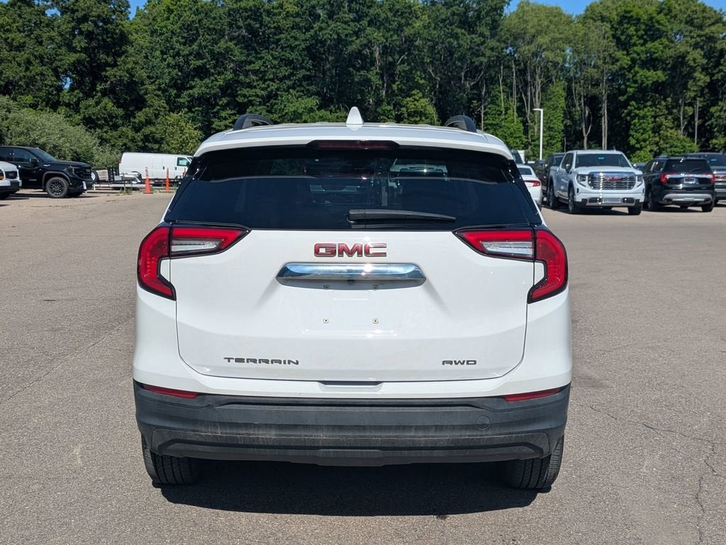 2023 GMC Terrain SLE