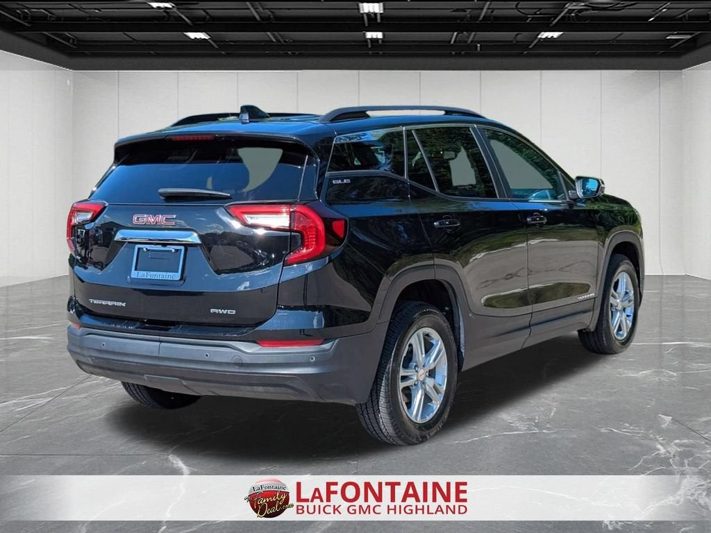 2023 GMC Terrain SLE
