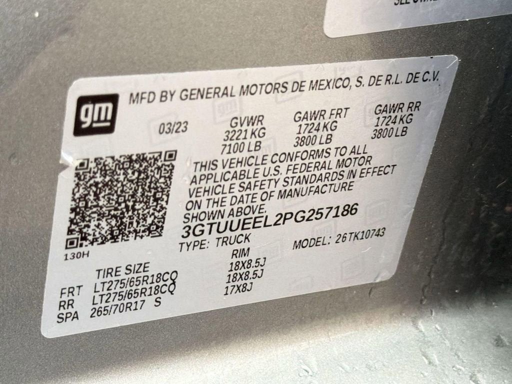 2023 GMC Sierra 1500 AT4