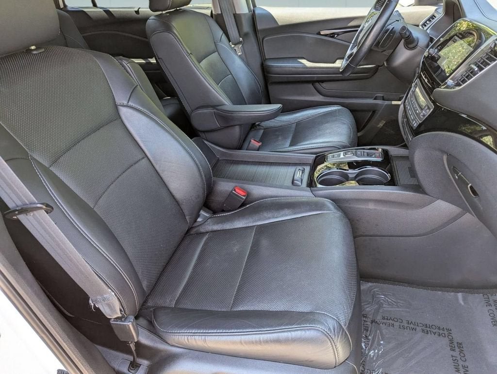 2020 Honda Pilot AWD Elite