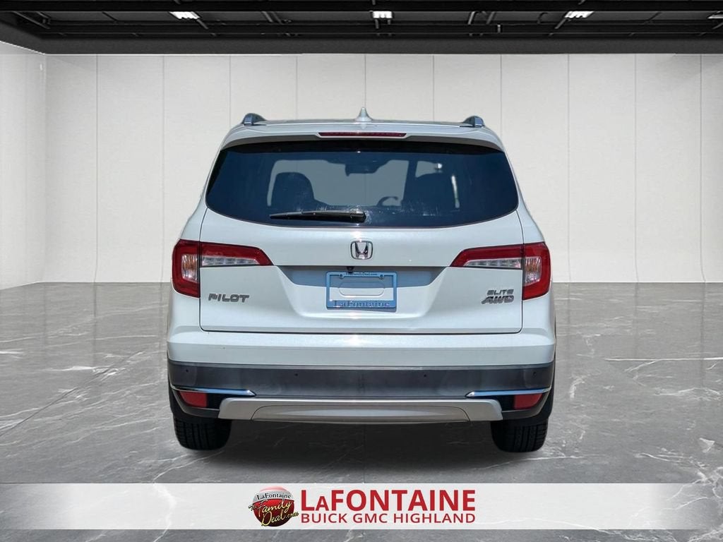 2020 Honda Pilot AWD Elite