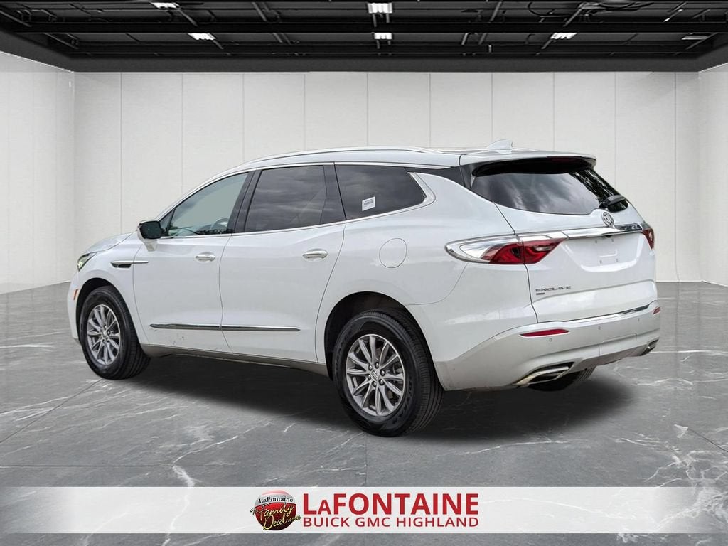 2024 Buick Enclave Essence