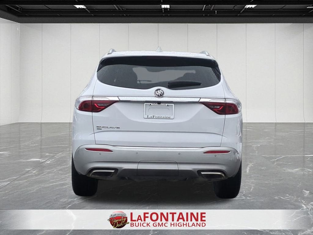 2024 Buick Enclave Essence