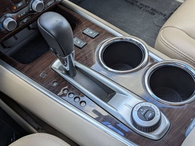 2016 Nissan Pathfinder SL