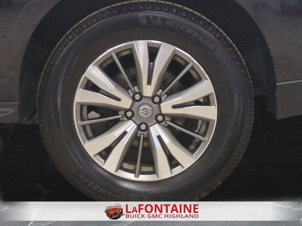 2020 Nissan Pathfinder SL