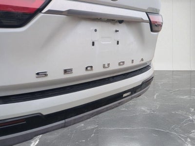 2024 Toyota Sequoia SR5