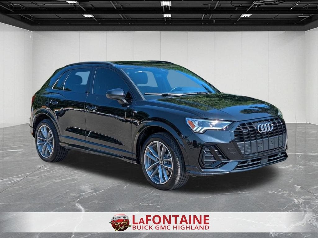 2023 Audi Q3 Premium Plus 45 TFSI S line quattro Tiptronic