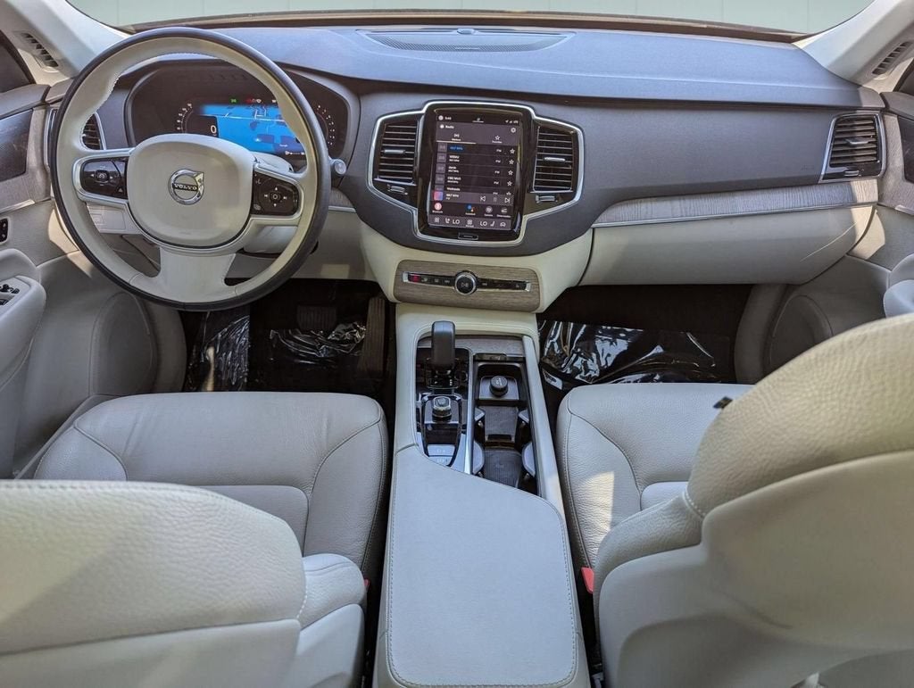 2023 Volvo XC90 B6 Plus 6-Seater