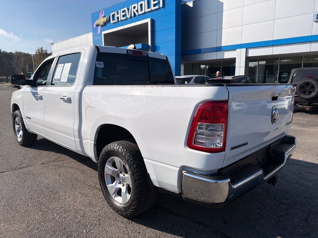 2020 RAM 1500 Big Horn Crew Cab 4x4 5'7" Box