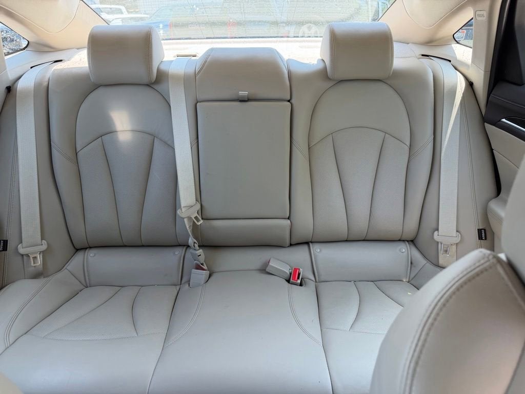 2017 Buick LaCrosse Essence