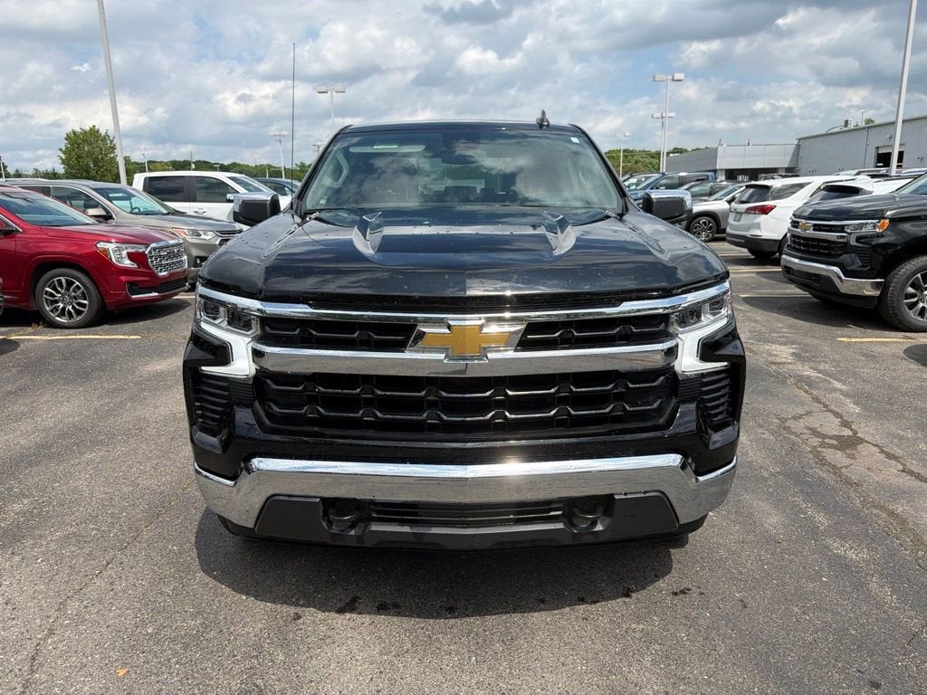 2025 Chevrolet Silverado 1500 LT (2FL)