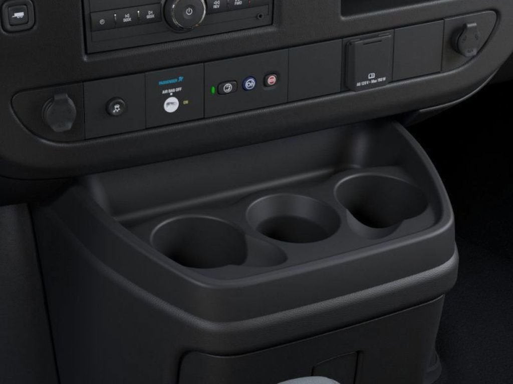 2025 Chevrolet Express Cargo WT