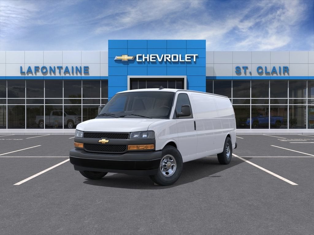 2025 Chevrolet Express Cargo WT