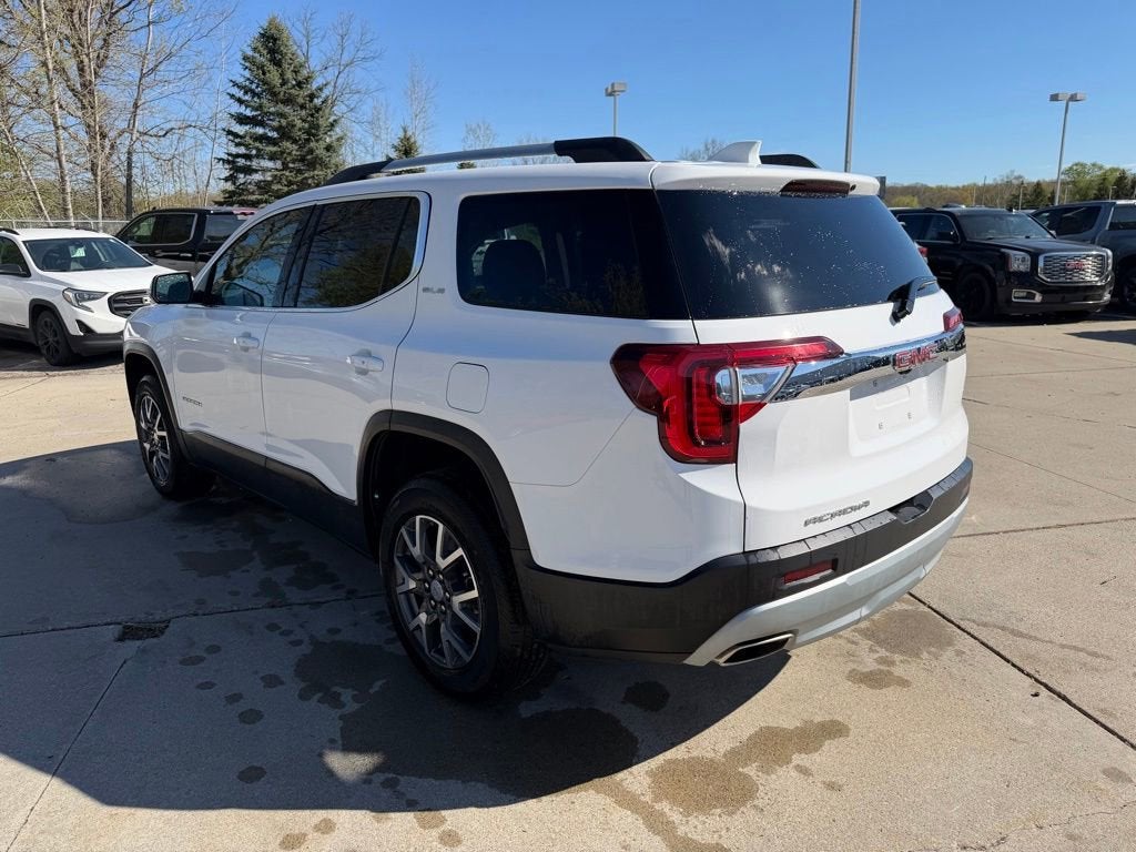 2023 GMC Acadia SLE
