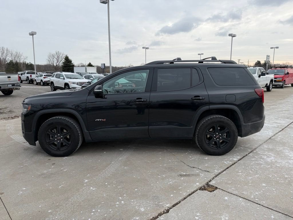 2023 GMC Acadia AT4