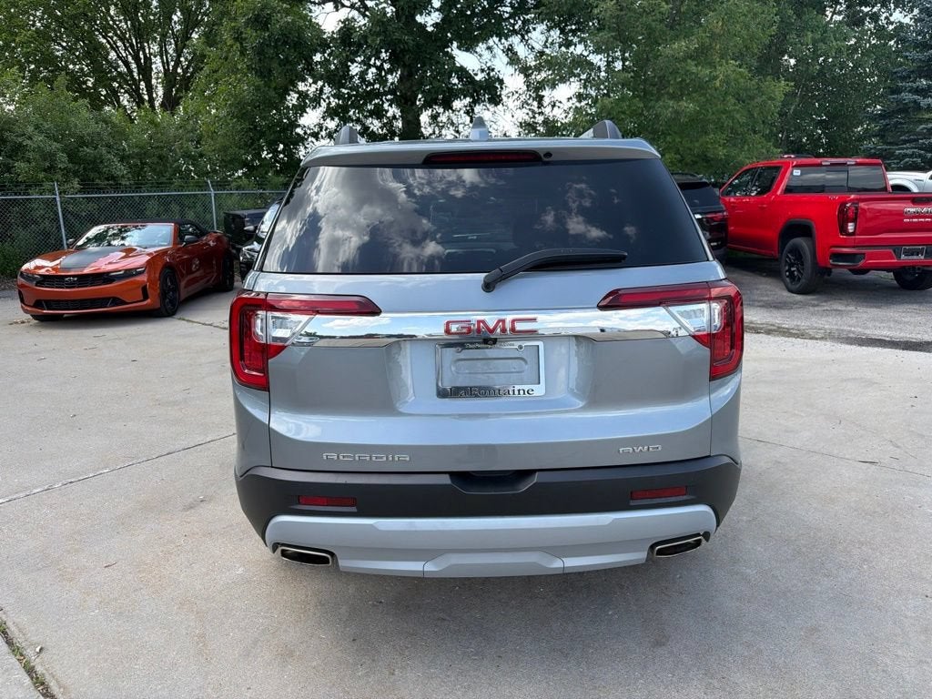 2023 GMC Acadia SLE