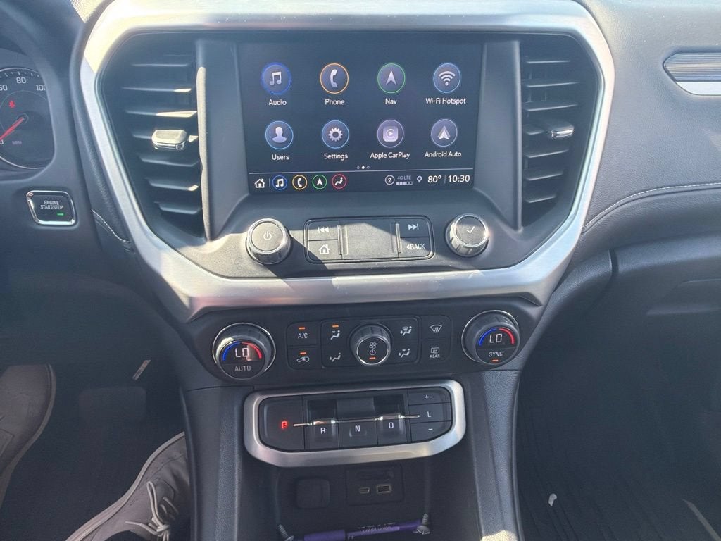 2023 GMC Acadia SLT